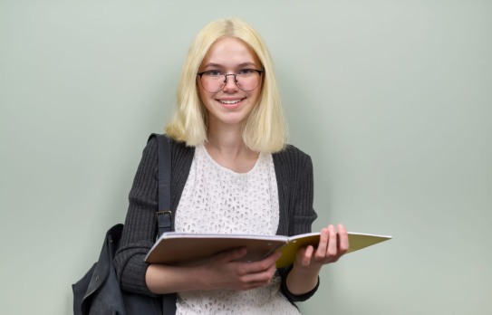 student i glasögon